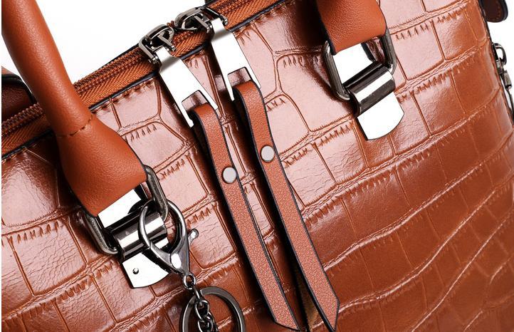 Evelyn - Everyday Elegance 4-Piece Leather Bag Set - Maison Léa &amp; Lou