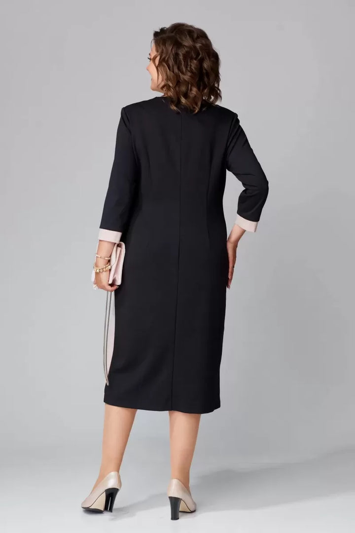 Fenna Grace | Elegant V-Neck Midi Dress - Maison Léa &amp; Lou