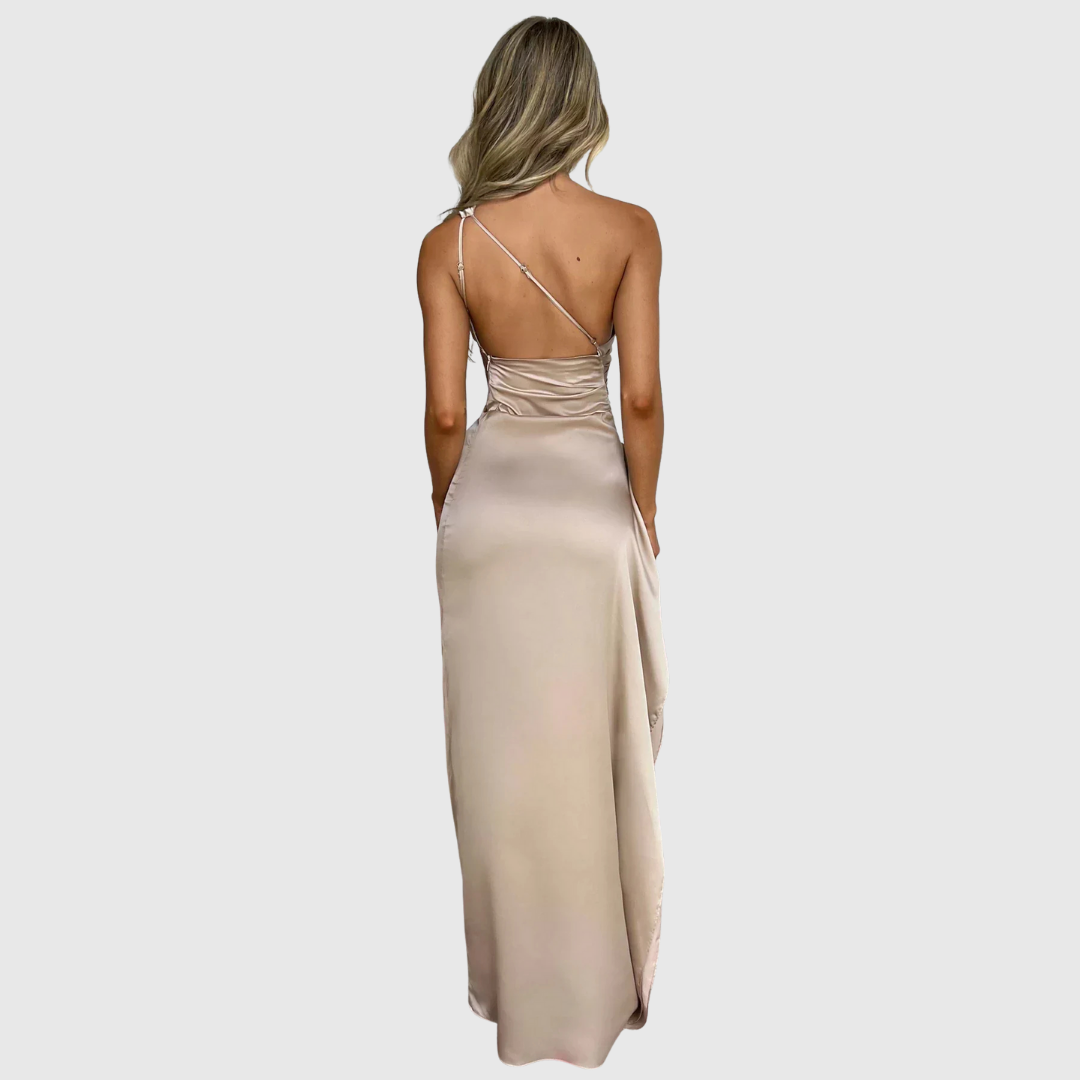 Araluen | Drape Satin Evening Gown - Maison Léa &amp; Lou