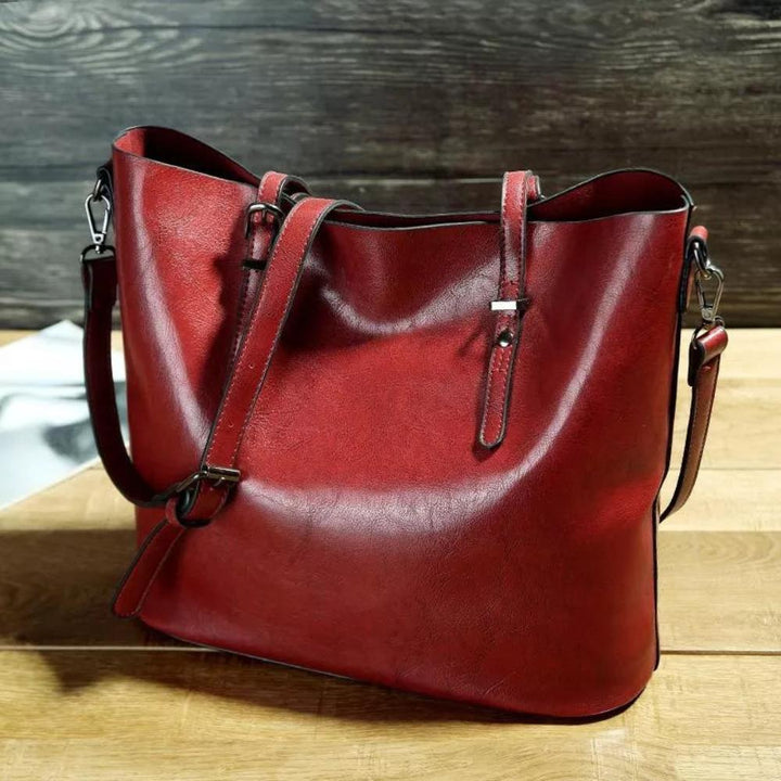 Jane - Timeless Vintage Leather Handbag - Maison Léa &amp; Lou