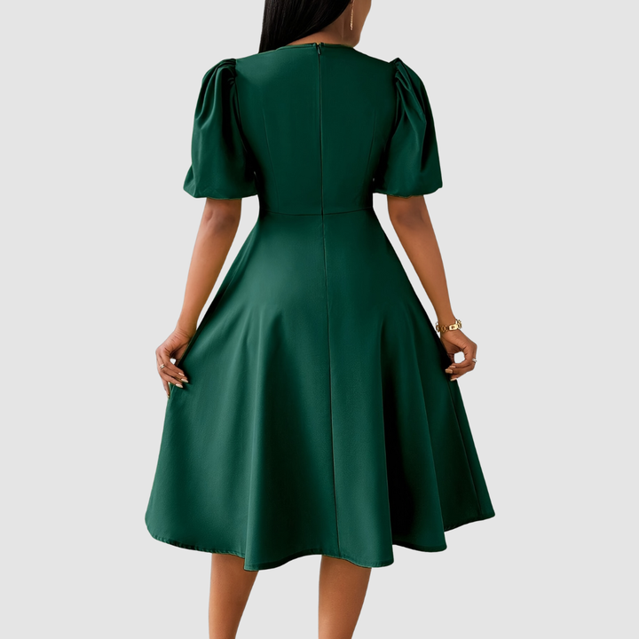 Clara Bloom | Refined Black Midi Dress - Maison Léa &amp; Lou