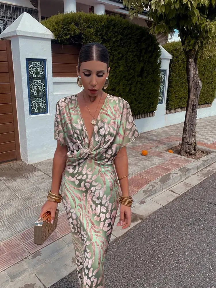 Clarandra | Copper Midi Dress - Maison Léa &amp; Lou