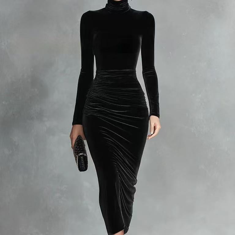 Sophia | Black Velvet Fitted Dress - Maison Léa &amp; Lou
