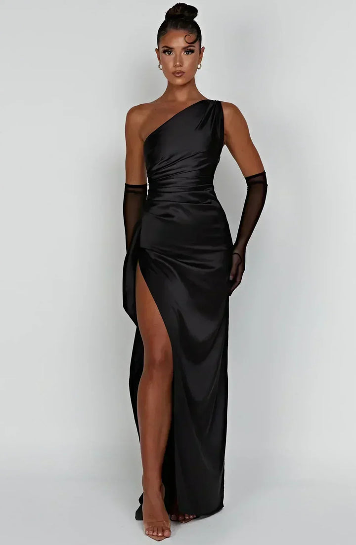 Araluen | Drape Satin Evening Gown - Maison Léa &amp; Lou