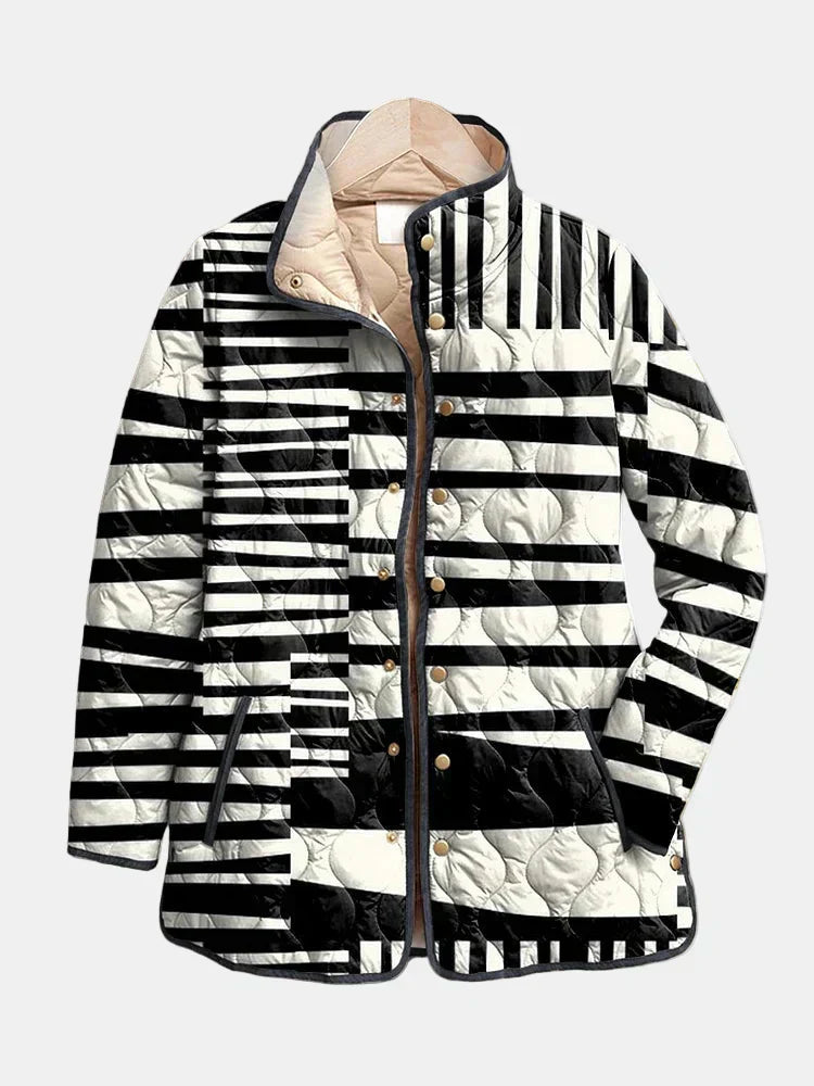 Miren | Black and White Abstract Quilted Jacket - Maison Léa & Lou