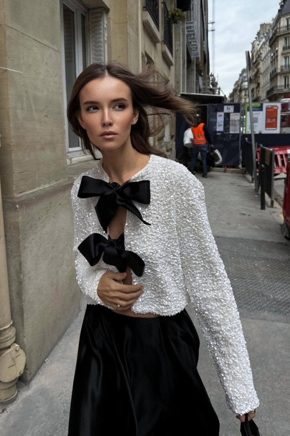 Anwen | Chic Blouse with Bow Detail - Maison Léa & Lou