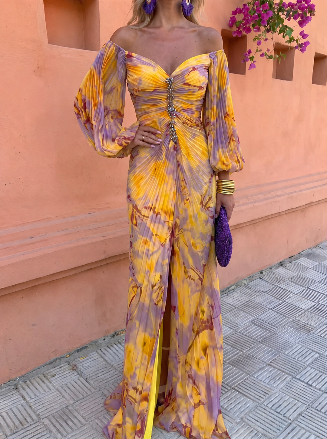 GRETA™ – LONG FLORAL DRESS WITH A DEEP NECKLINE - Maison Léa &amp; Lou